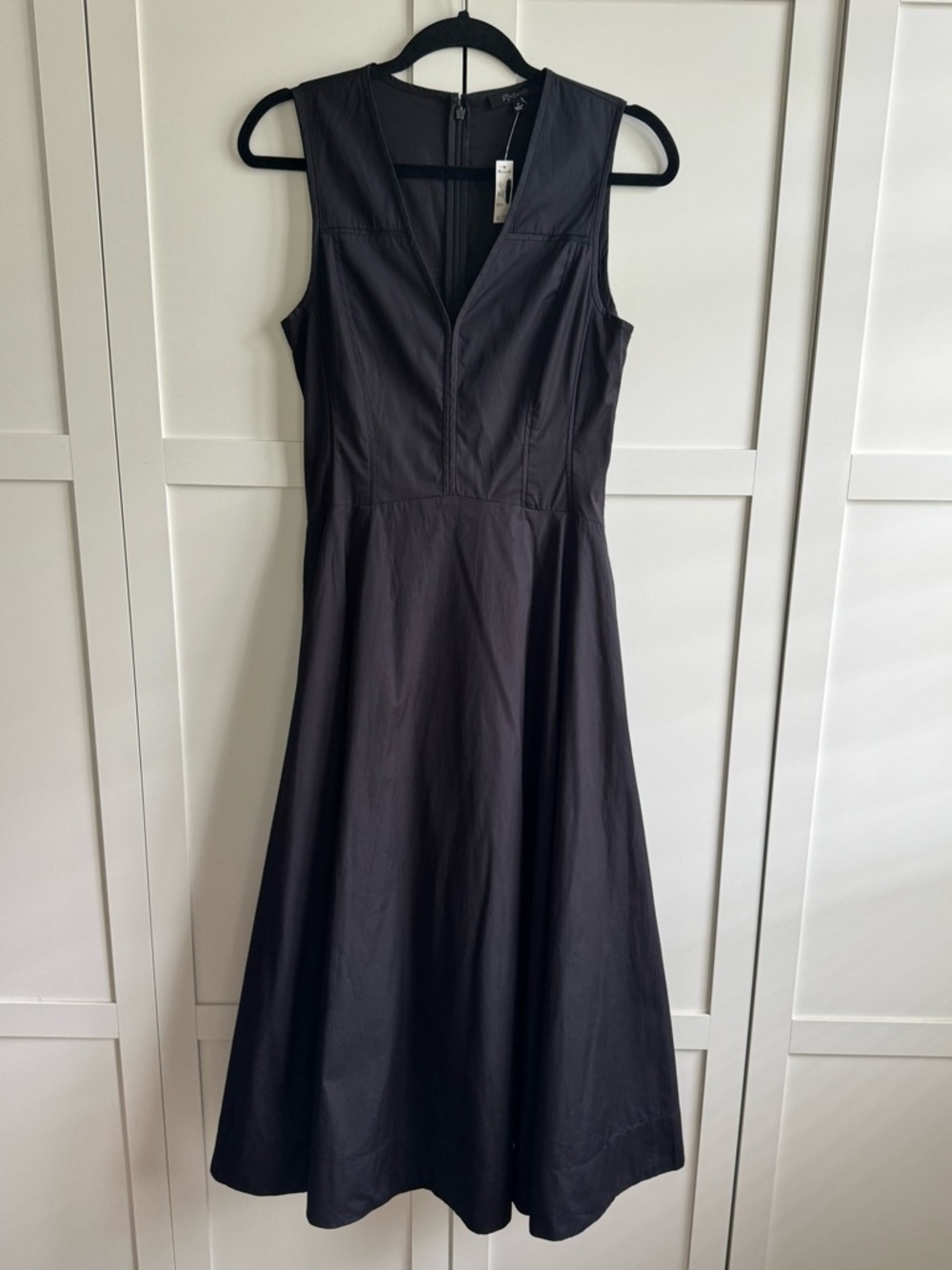 Madewell Sleeveless V-Neck Circle Midi Dress Size 0 Jet Black - Picture 6 of 10